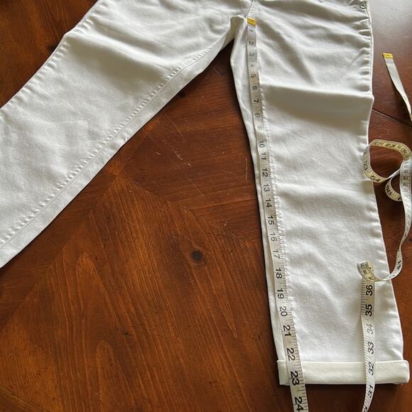 Almost Famous Size 3 White Stretch Denim High Waist Jeans Cropped Ankle Y2K - Picture 13 of 14